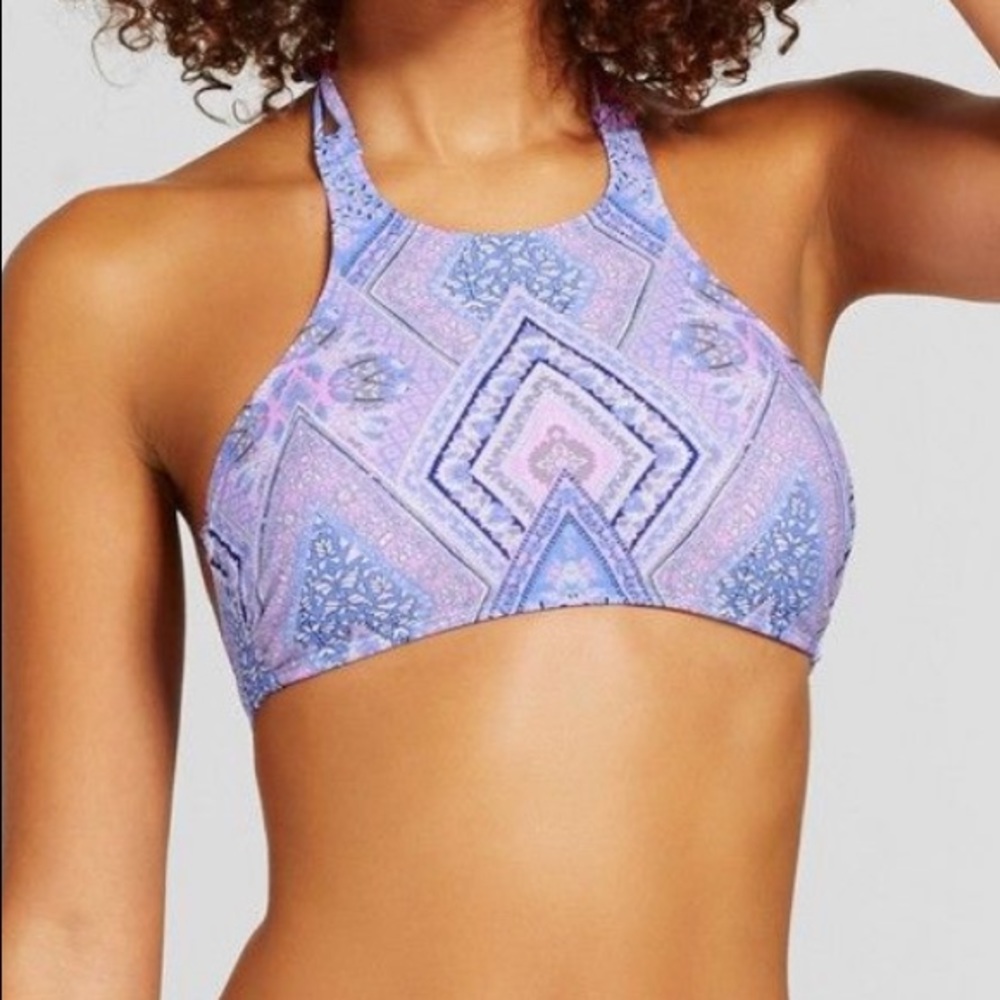 Xhilaration cute bikini top! Small